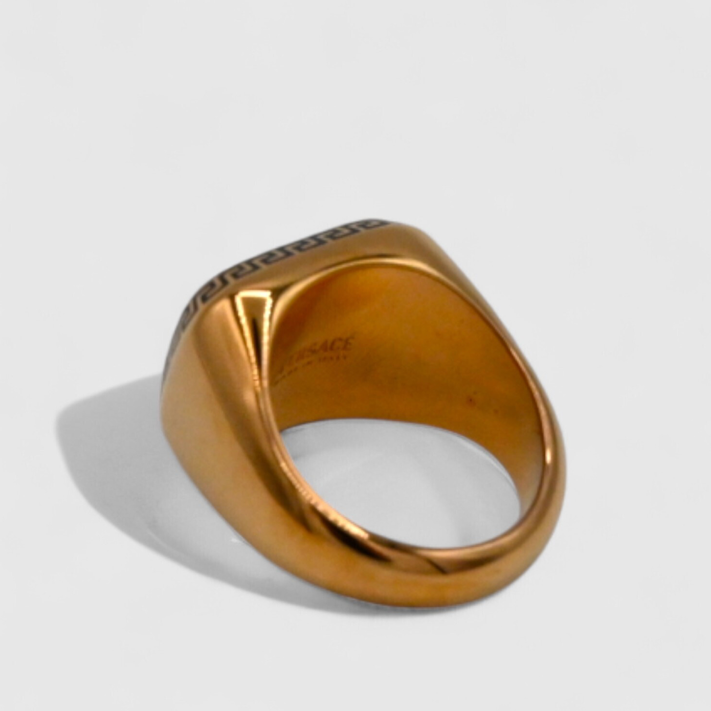 Versace-Gold-Black-Ring-06