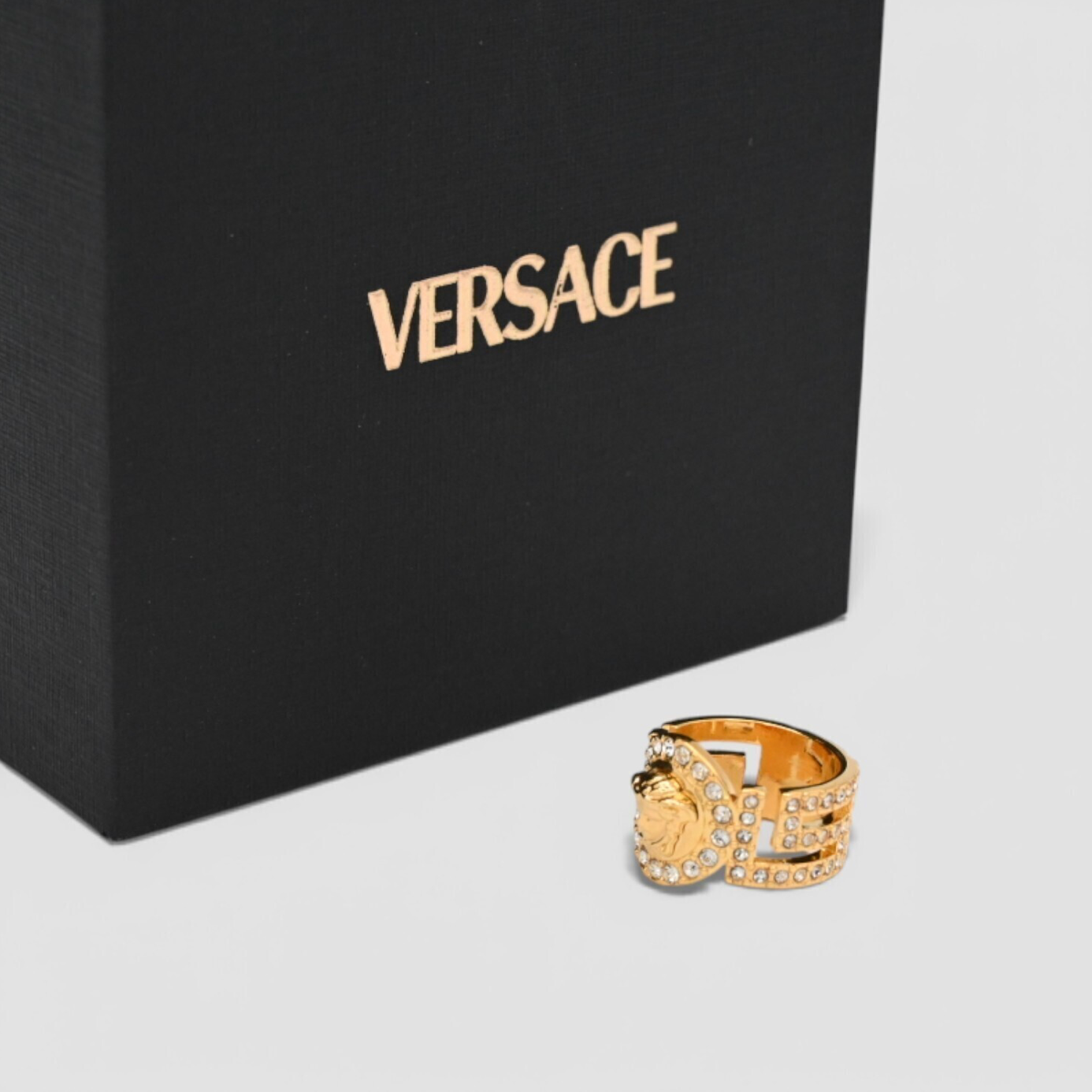 Versace-Medusa-Crystal-Greca-Ring-09