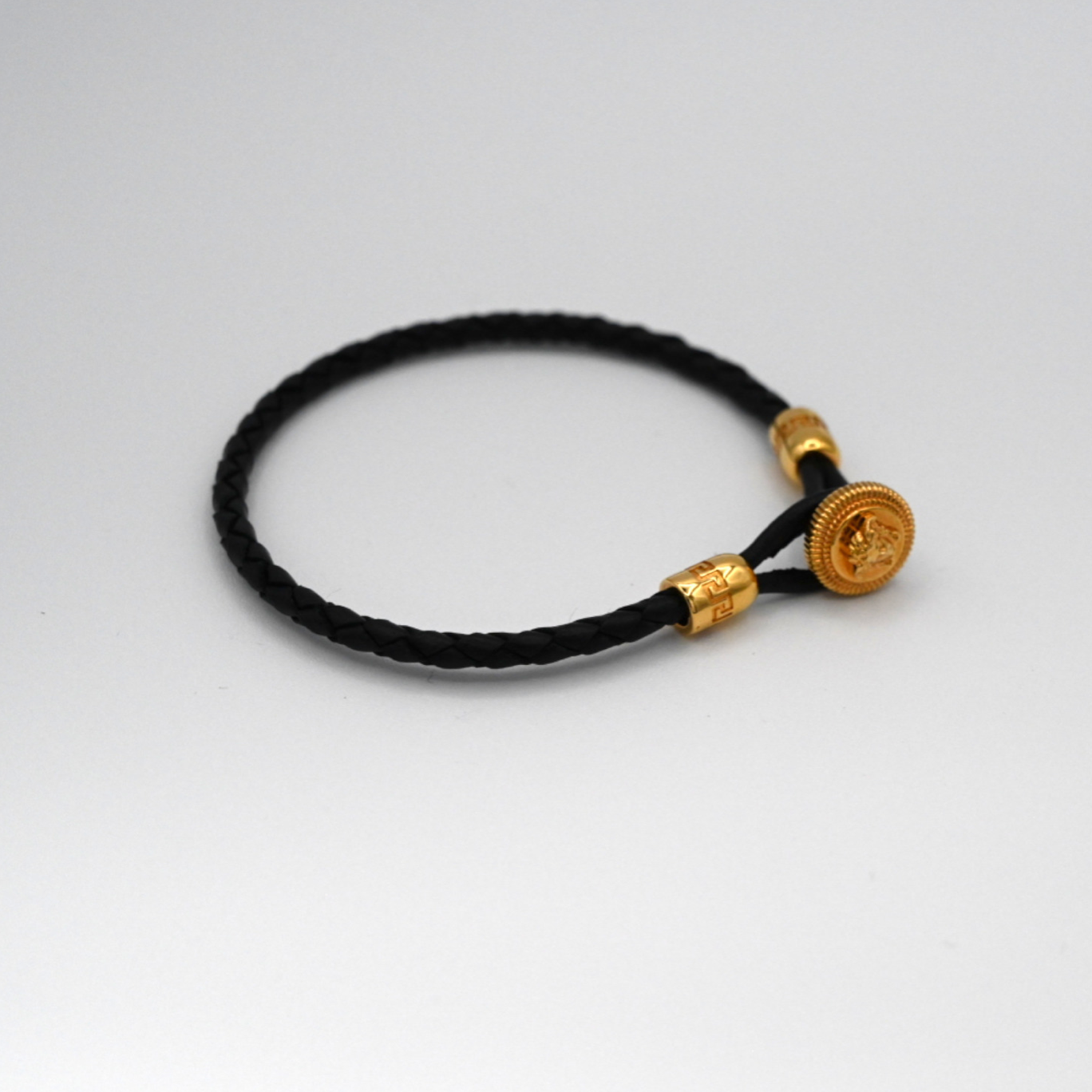 Versace-Medusa-Leather-Bracelet-07