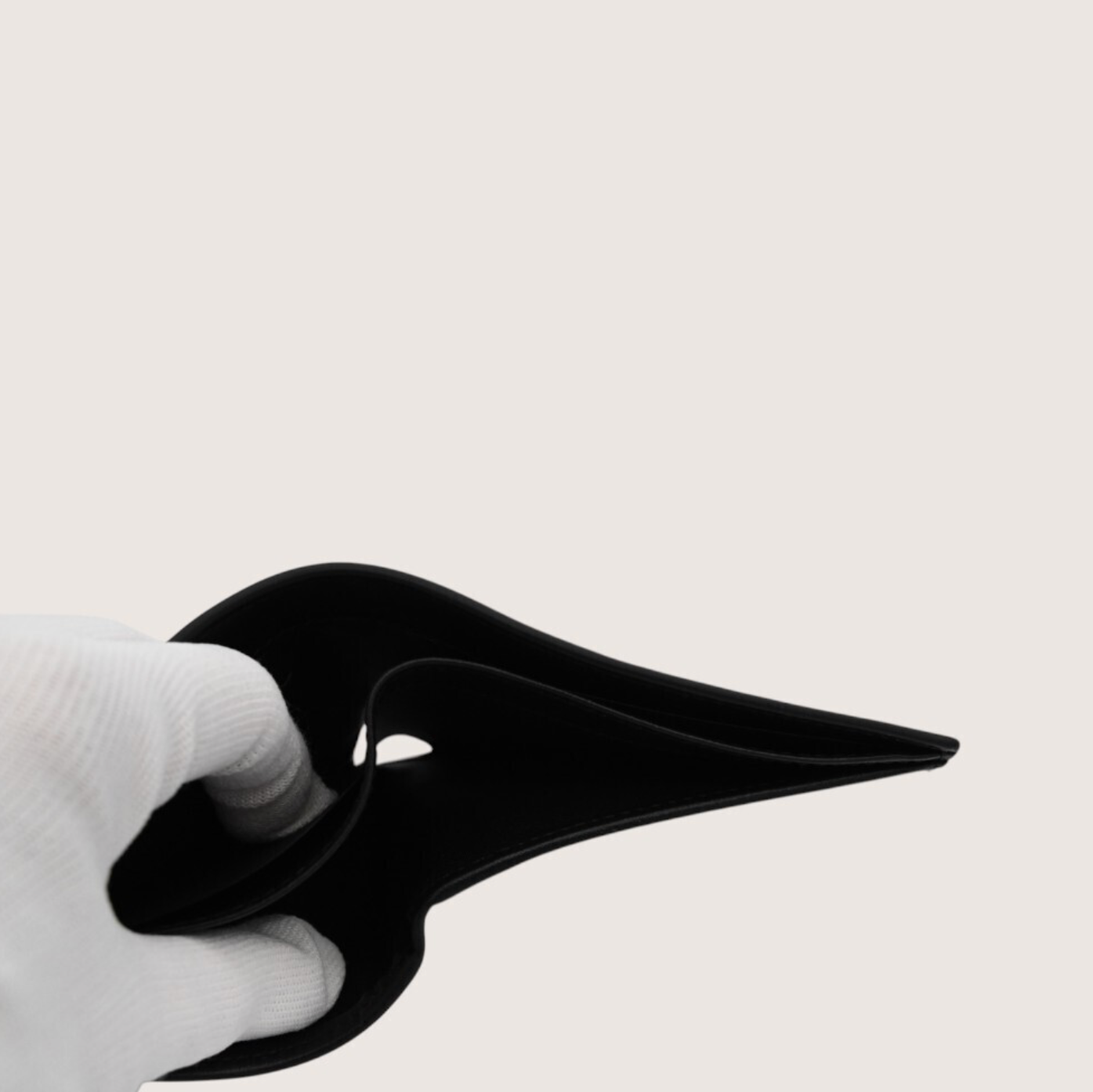 Versace-Medusa-Leather-Wallet-09