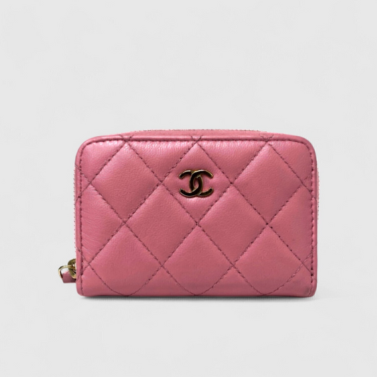 Chanel-Zipped-Card-Case-01