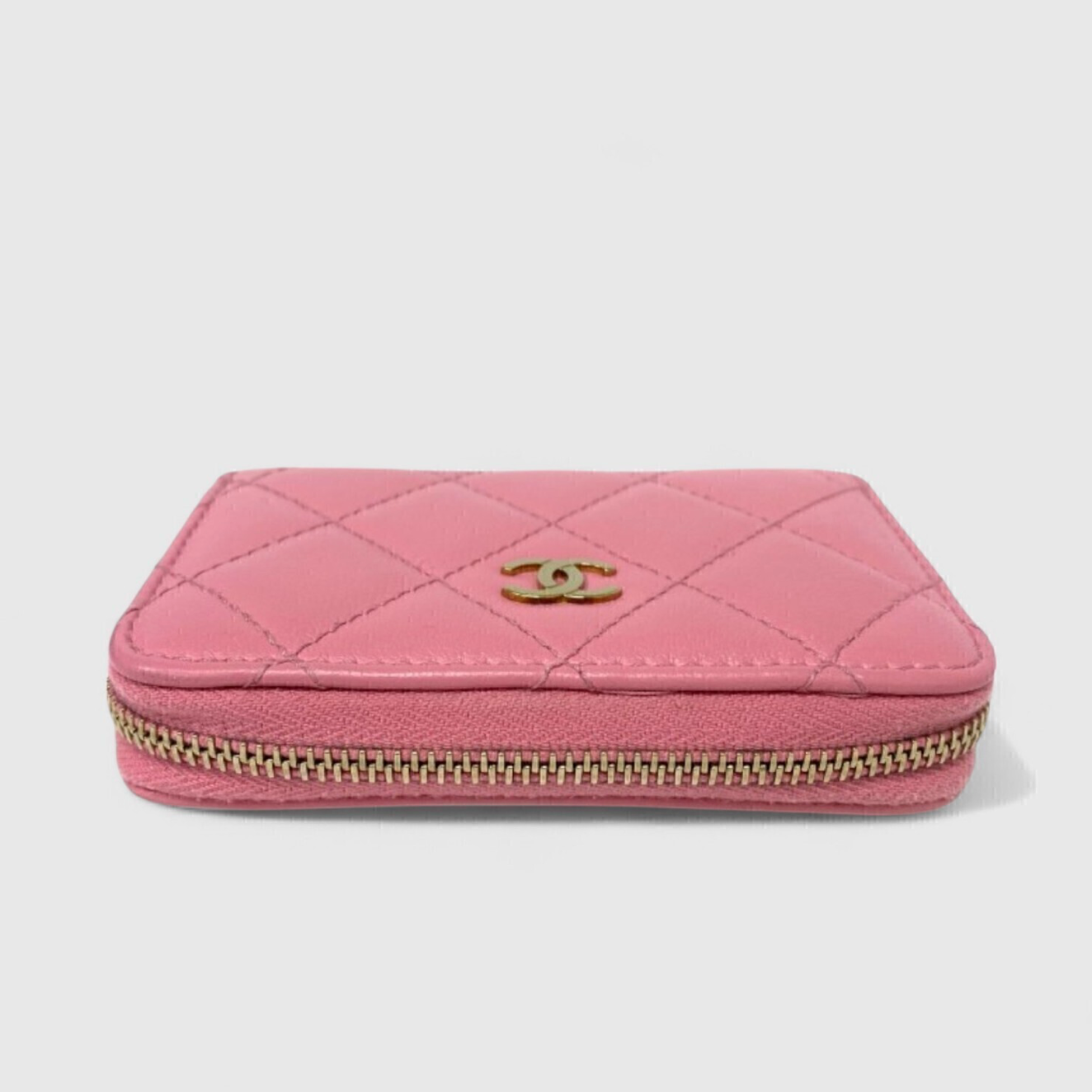 Chanel-Zipped-Card-Case-03