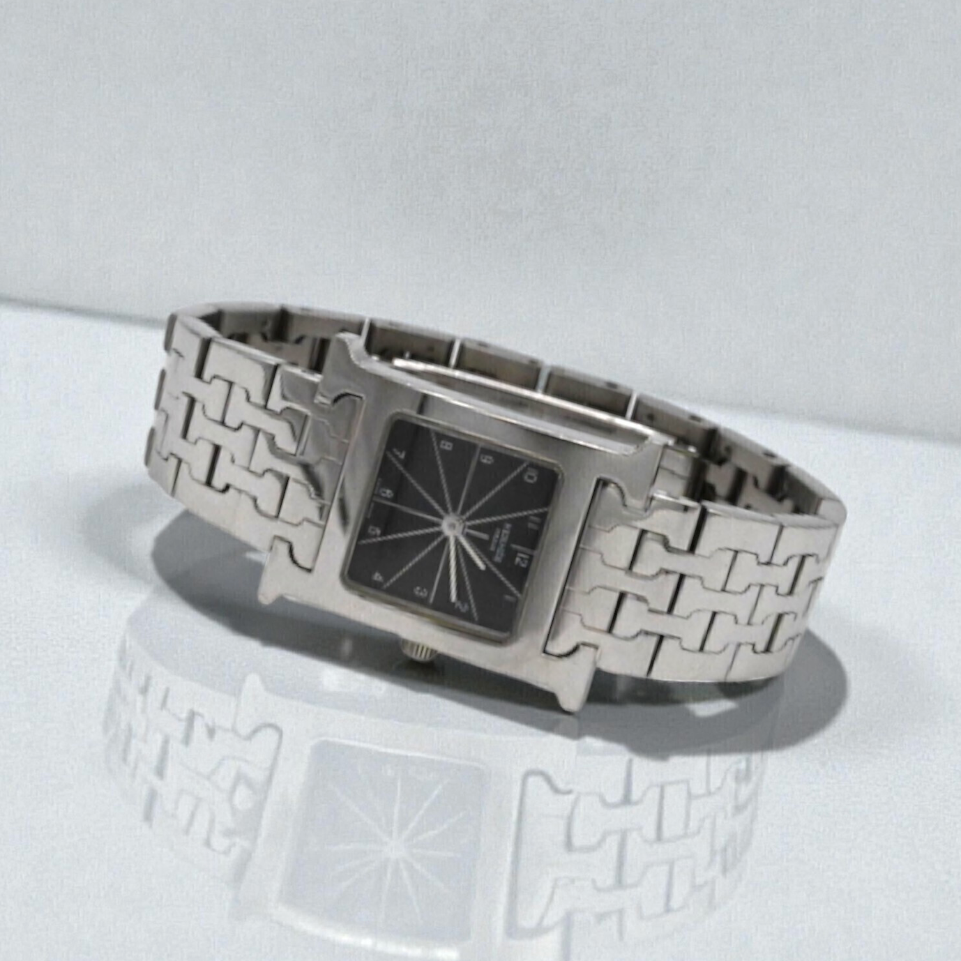 Hermes-Stainless-Steel-Quartz-Watch-02