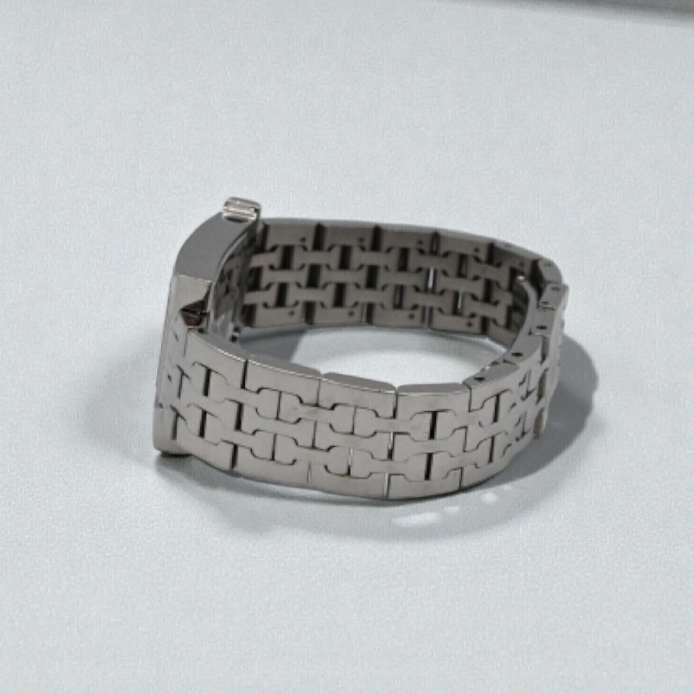 Hermes-Stainless-Steel-Quartz-Watch-03