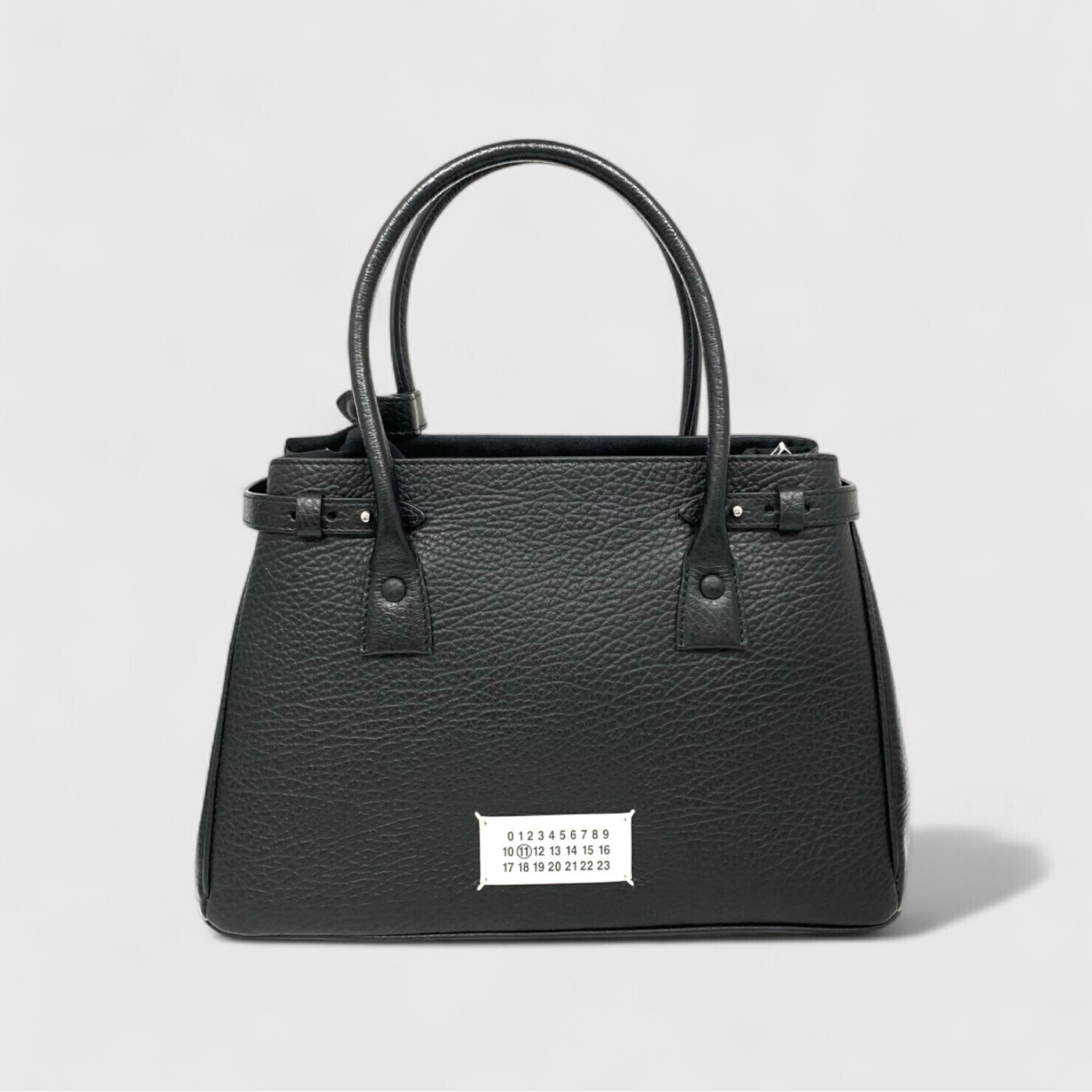 Maison-Margiela-Black-Calfskin-5AC-2Way-Bag-014