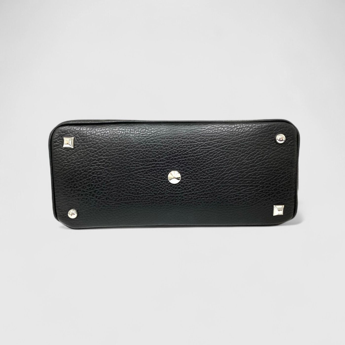 Maison-Margiela-Black-Calfskin-5AC-2Way-Bag-07