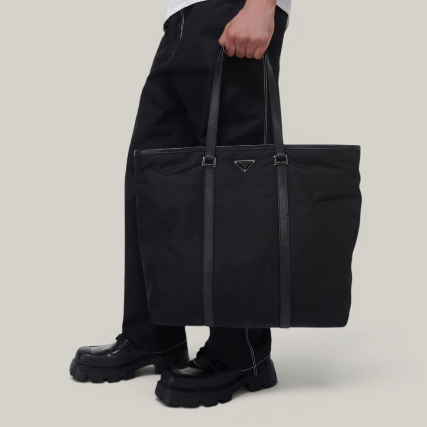 PRADA-Black-Tote-Bag-02