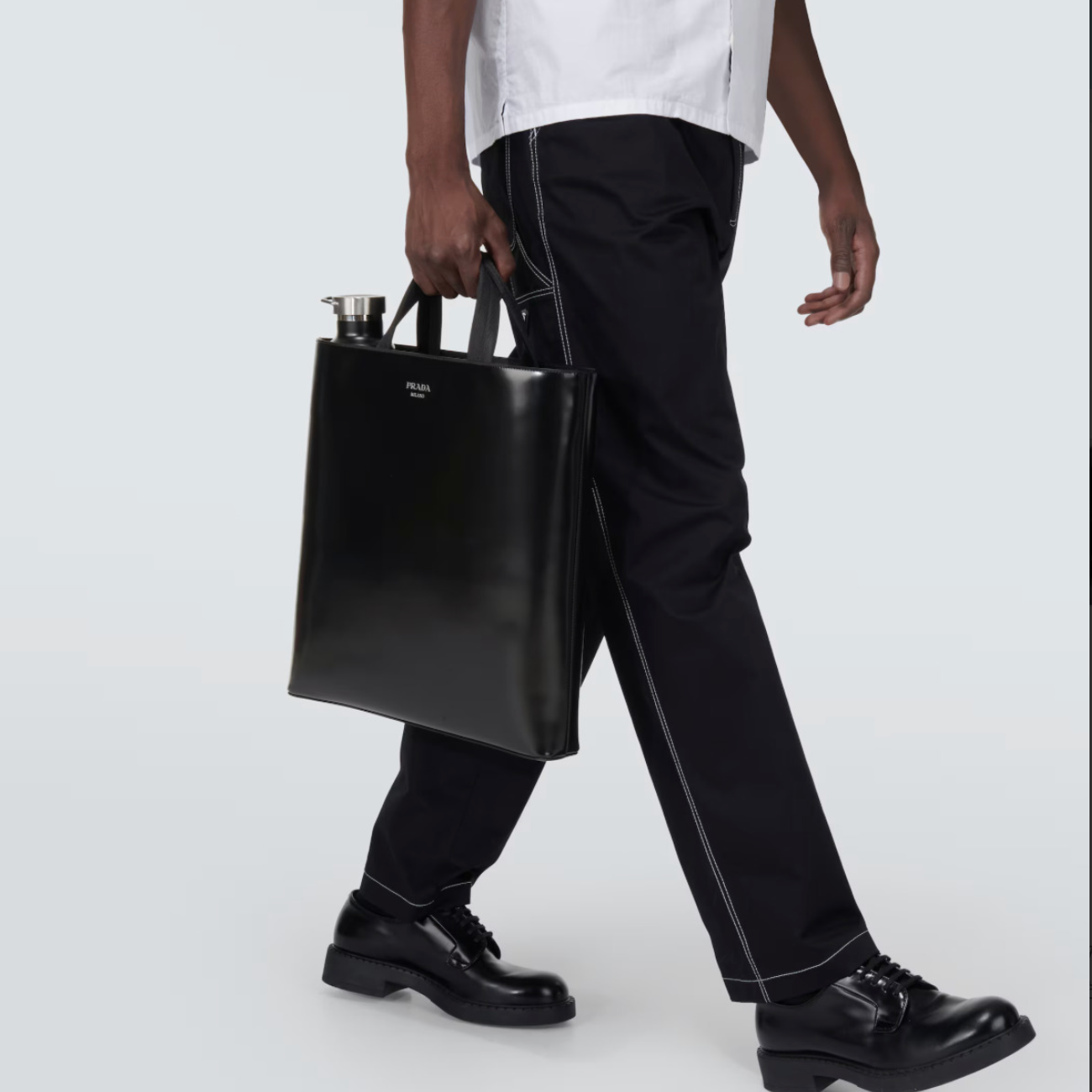 Prada-Leather-Tote-Bag-07