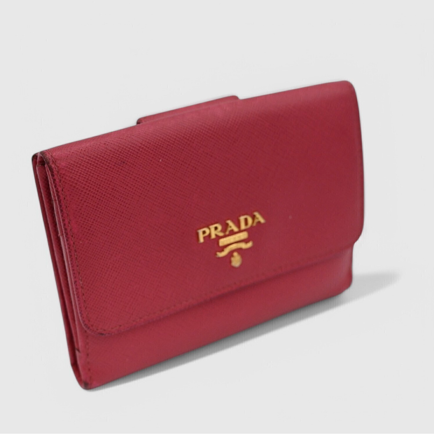 Prada-Saffiano-Leather-Bi-Fold-Wallet-13