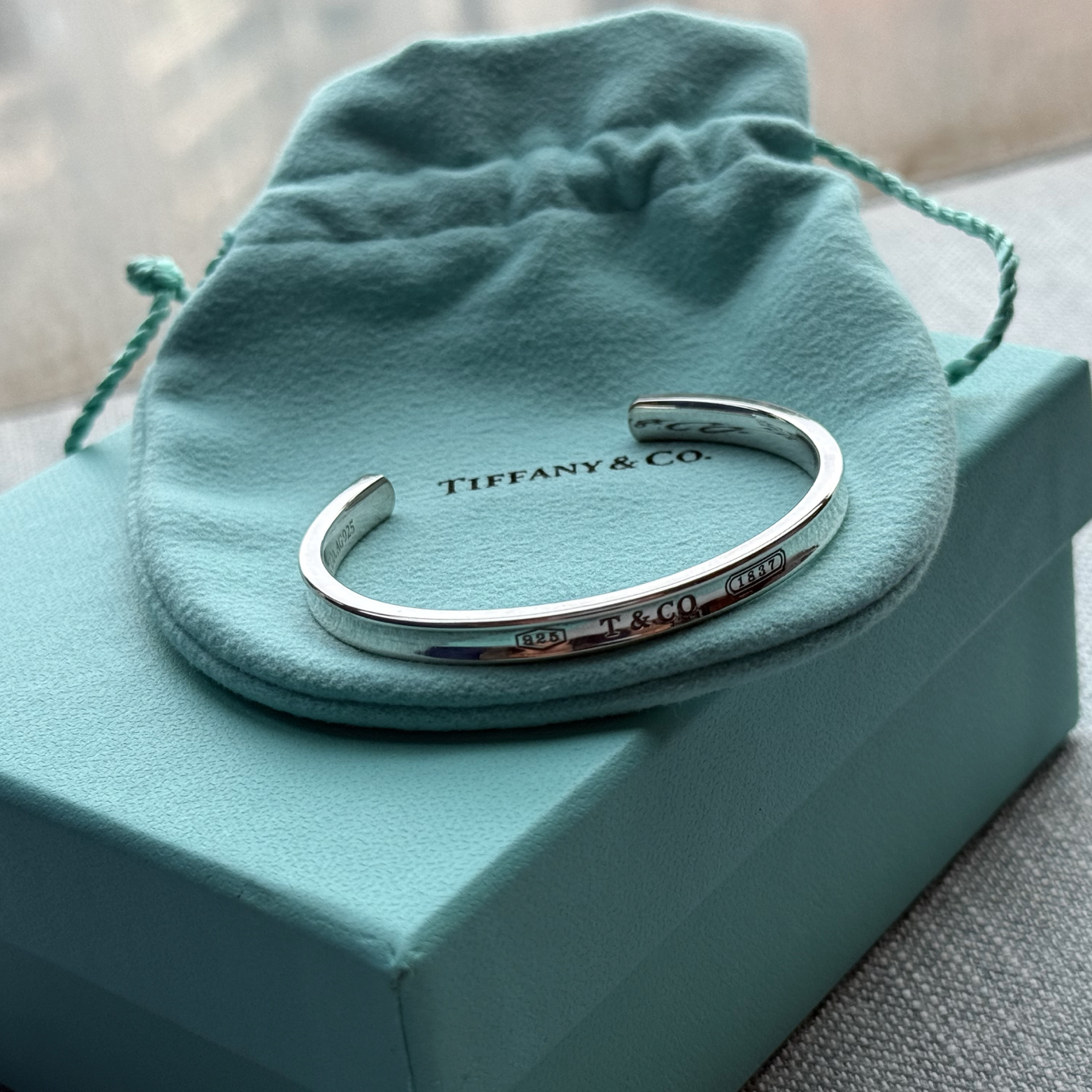 Tiffany-Co-1837-Bangle-Bracelet-03