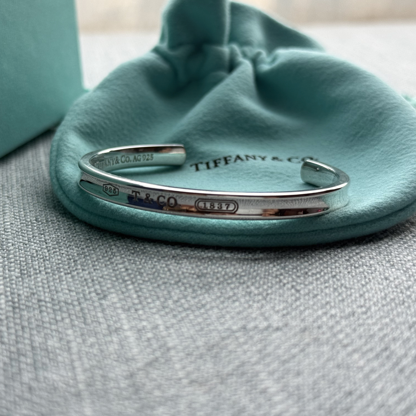 Tiffany-Co-1837-Bangle-Bracelet-04