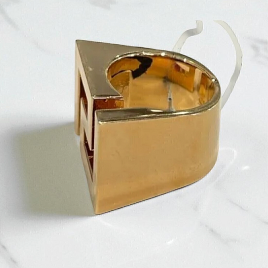 VERSACE-Big-Greca-Ring-02