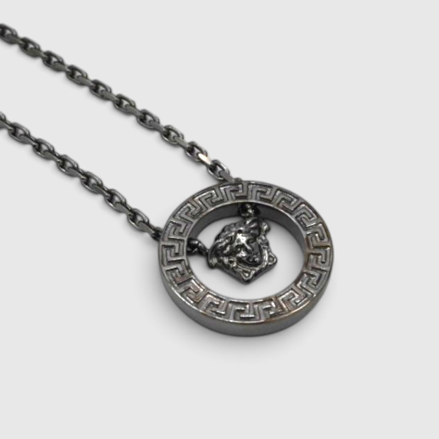 VERSACE-Greca-Necklace-042