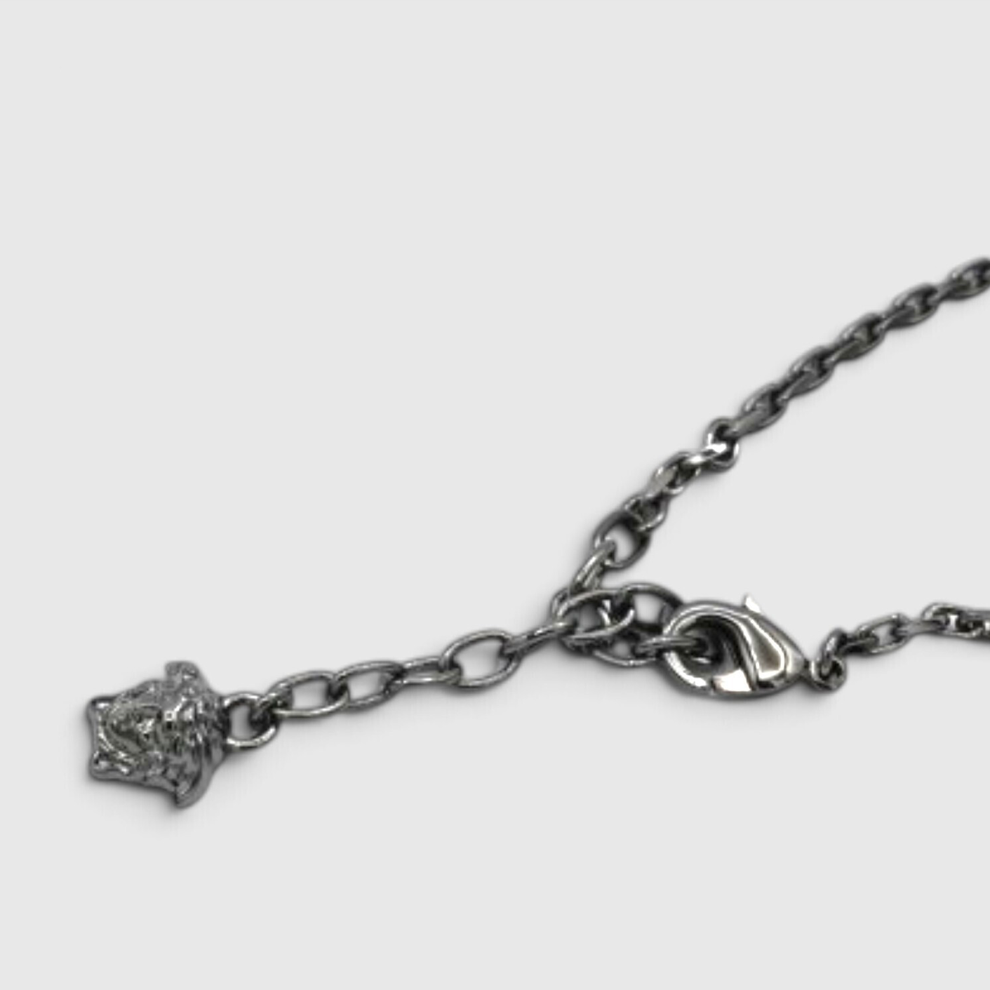 VERSACE-Greca-Necklace-082