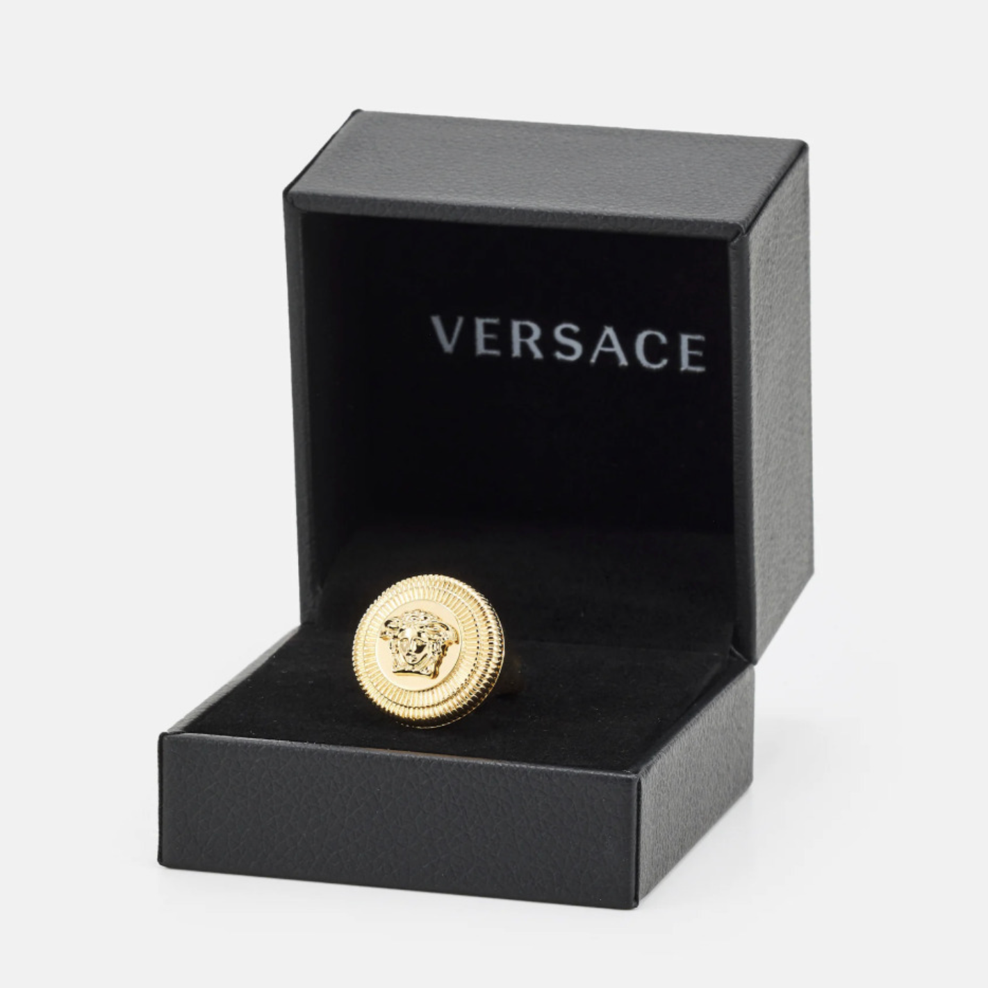 Versace-Biggie-Medusa-Ring-Gold-35
