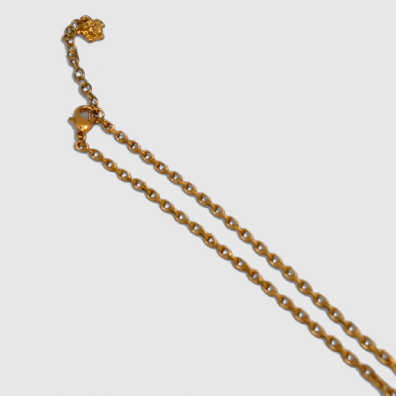 Versace-Greca-Necklace-02