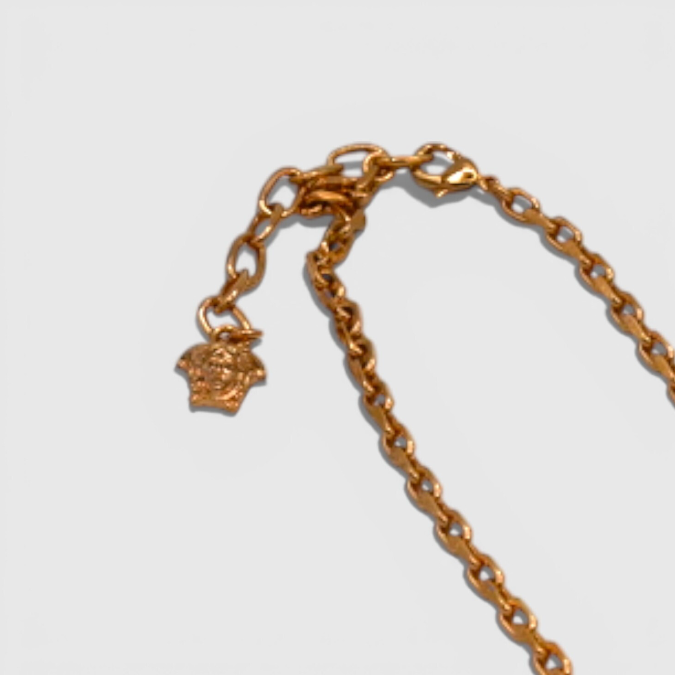 Versace-Greca-Necklace-06