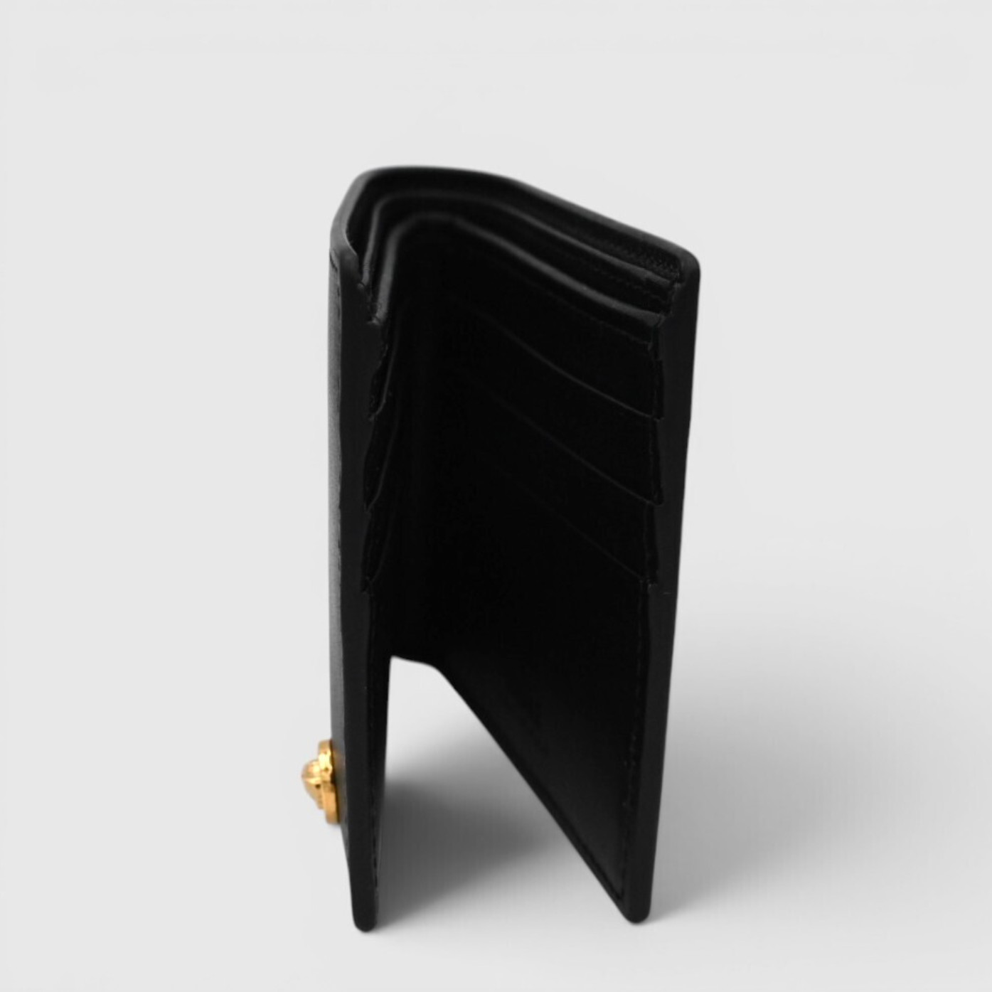 Versace-Medusa-Bi-Fold-Wallet-05