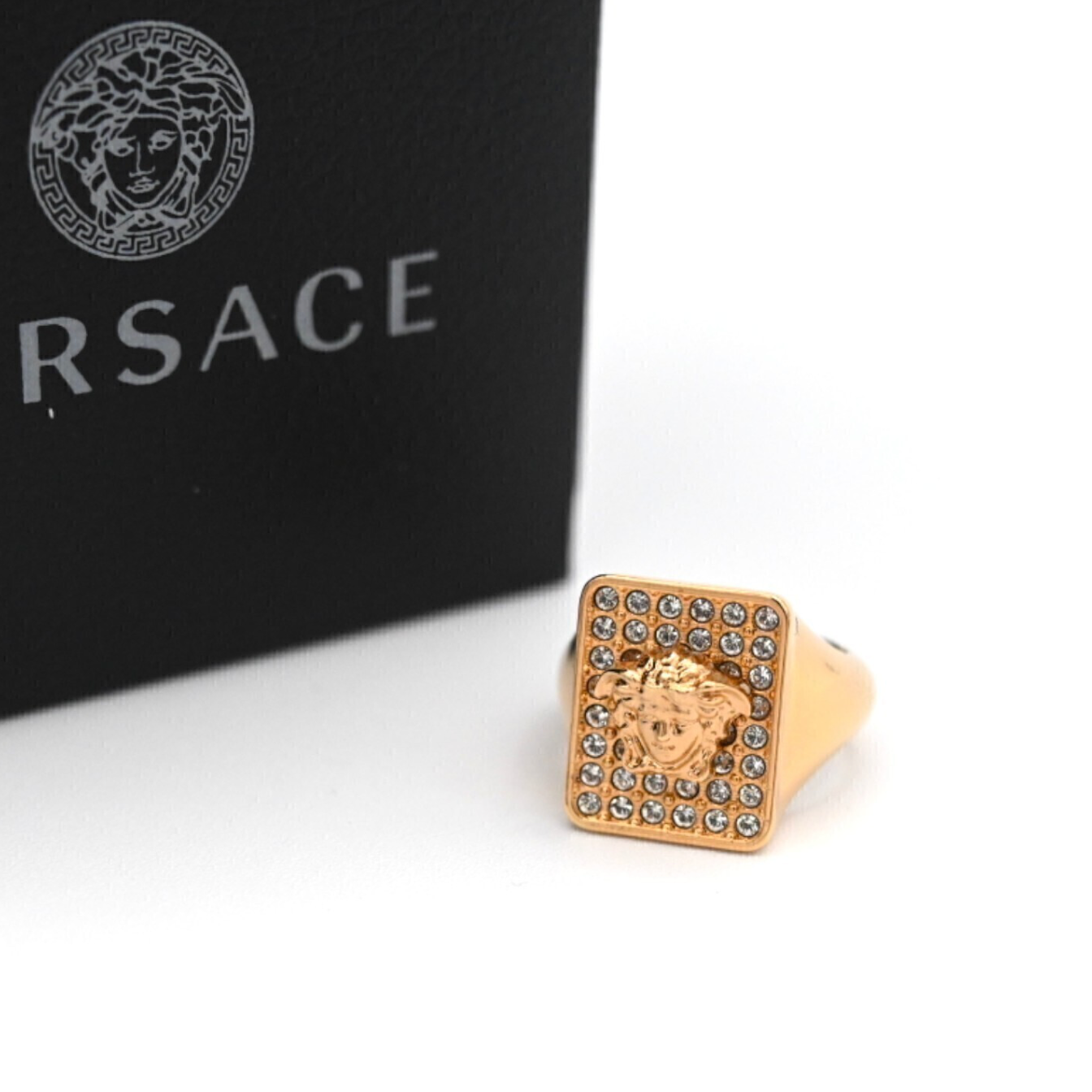Versace-Medusa-Signet-Ring-05
