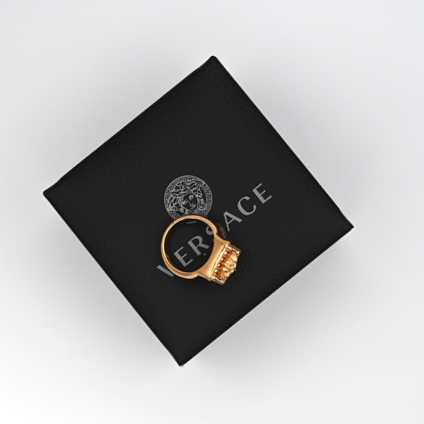 Versace-Medusa-Signet-Ring-06
