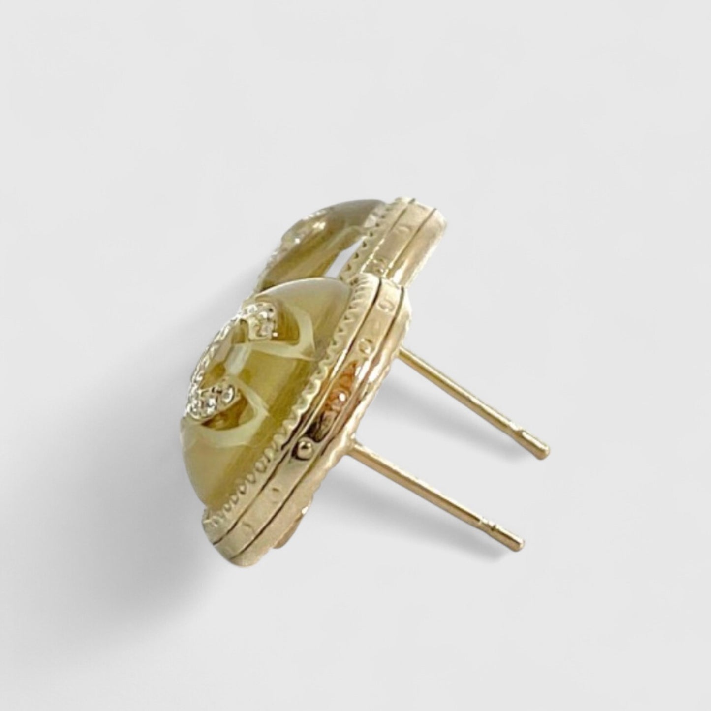 Vintage Rank S CHANEL Logo Metal Earrings Gold