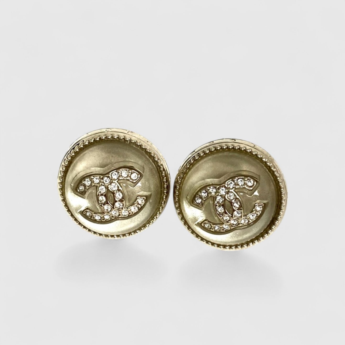 Vintage Rank S CHANEL Logo Metal Earrings Gold