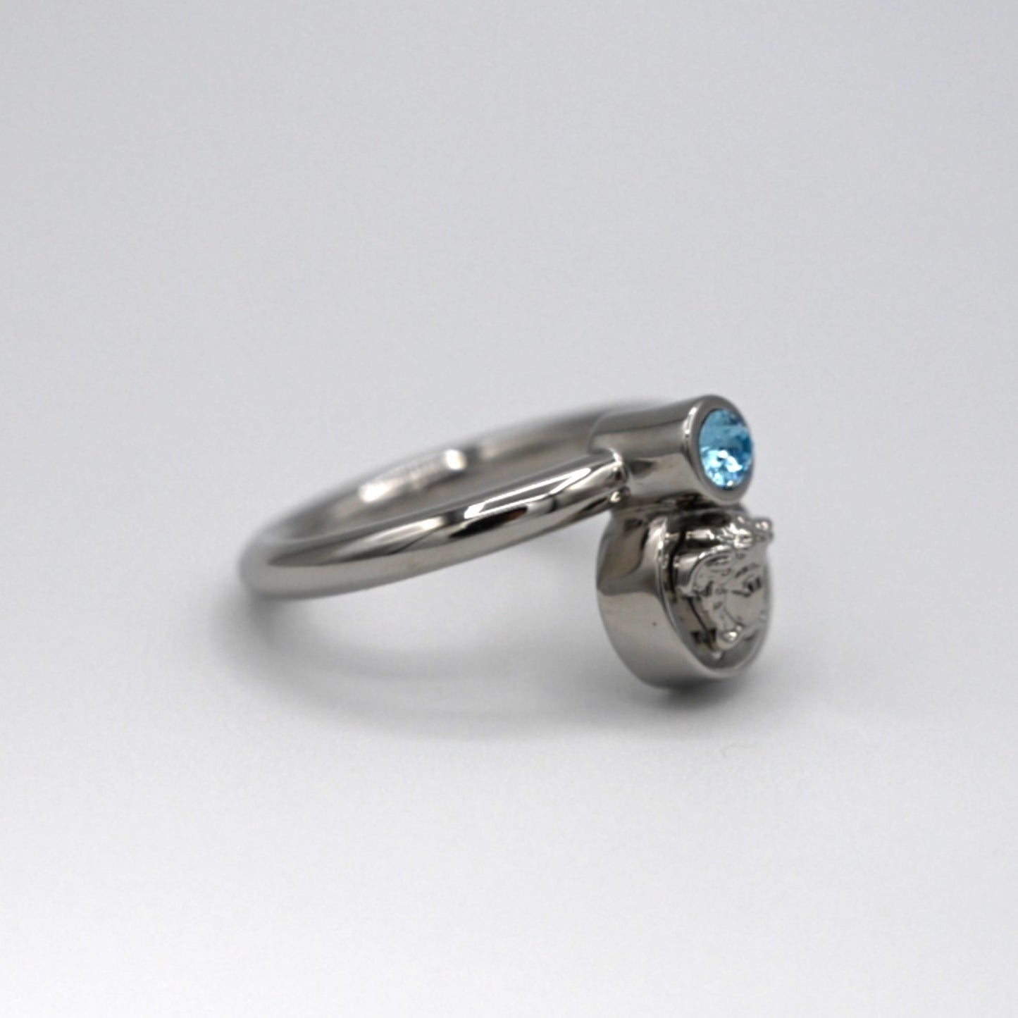 Veresace Crystal Stone Silver Ring