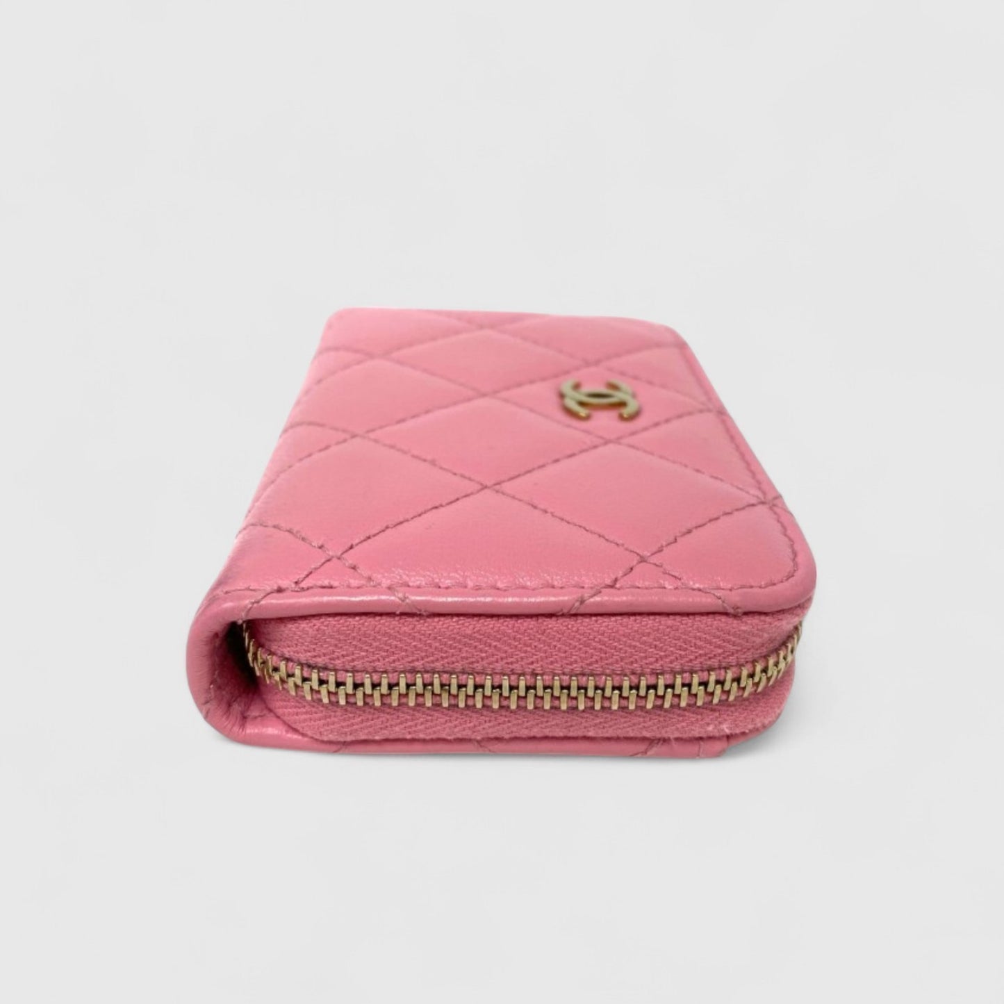 Vintage CHANEL Lambskin Zip Card Case Rank A